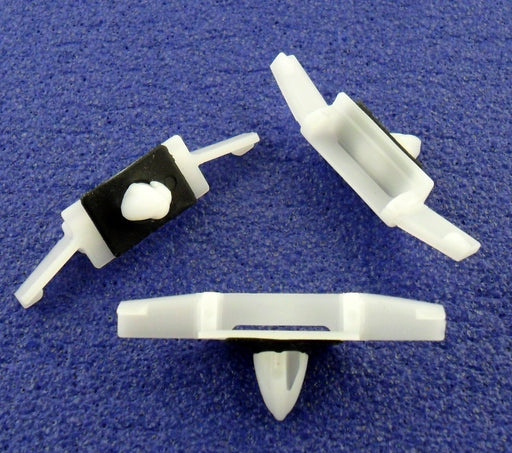 BMW E46 Trim Clips for Roof Rain Gutter Plastic Moulding Trims 5113820 —  VehicleClips