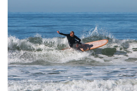 Martijn surfing a Ventana surfboard