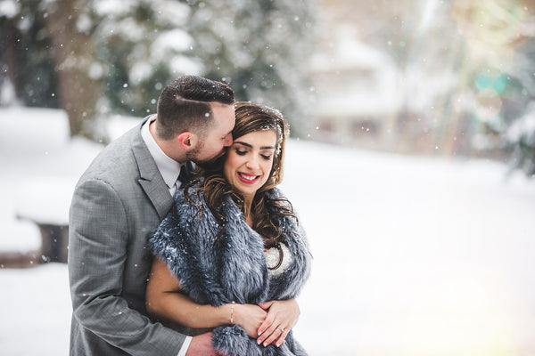 winter wedding couple