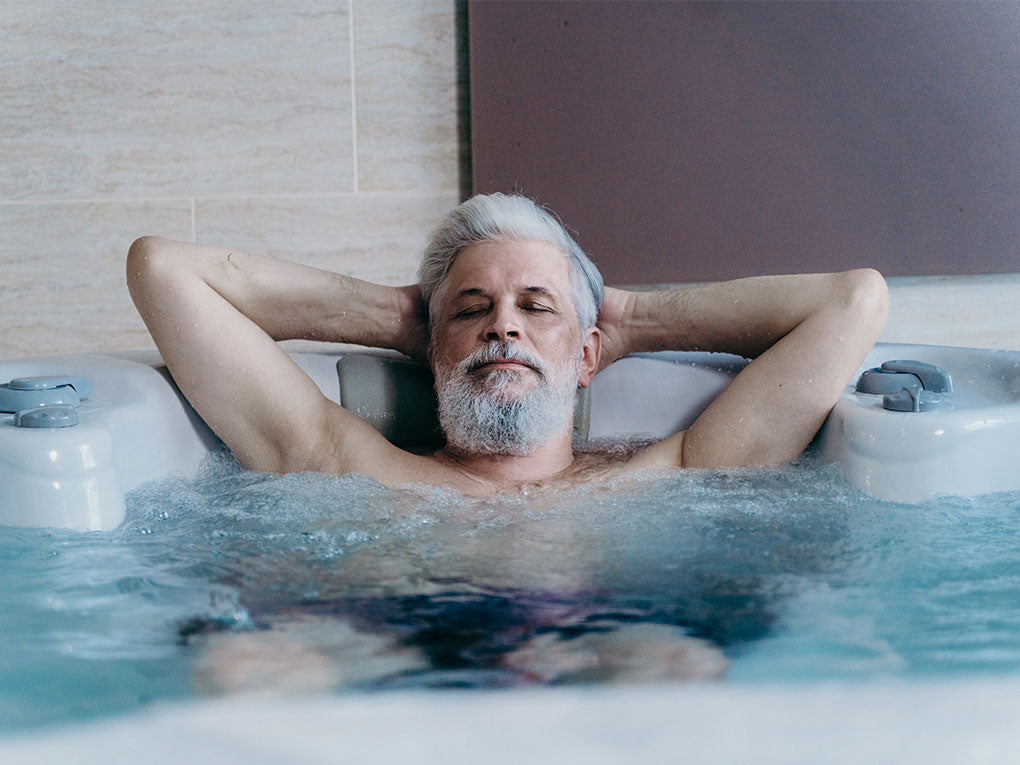 Entspannung im Whirlpool dank Hydrotherapie - Artesian Spas