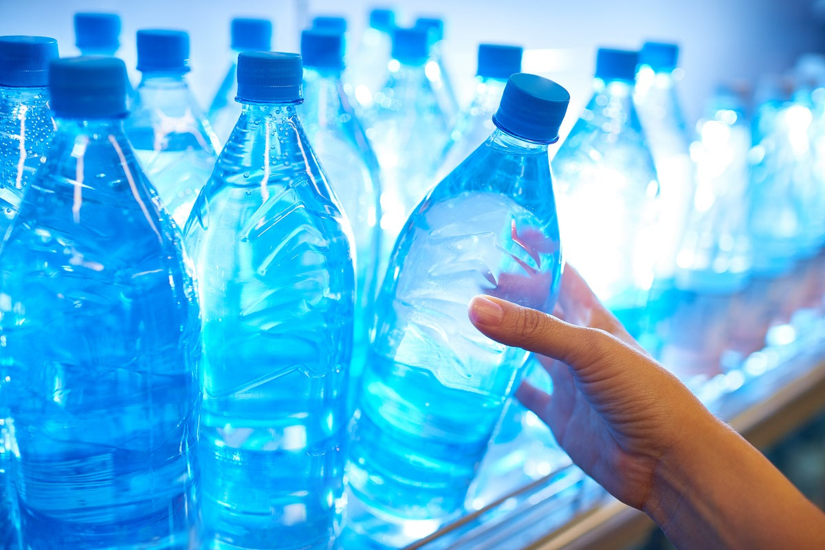 Pros and cons of bottled water