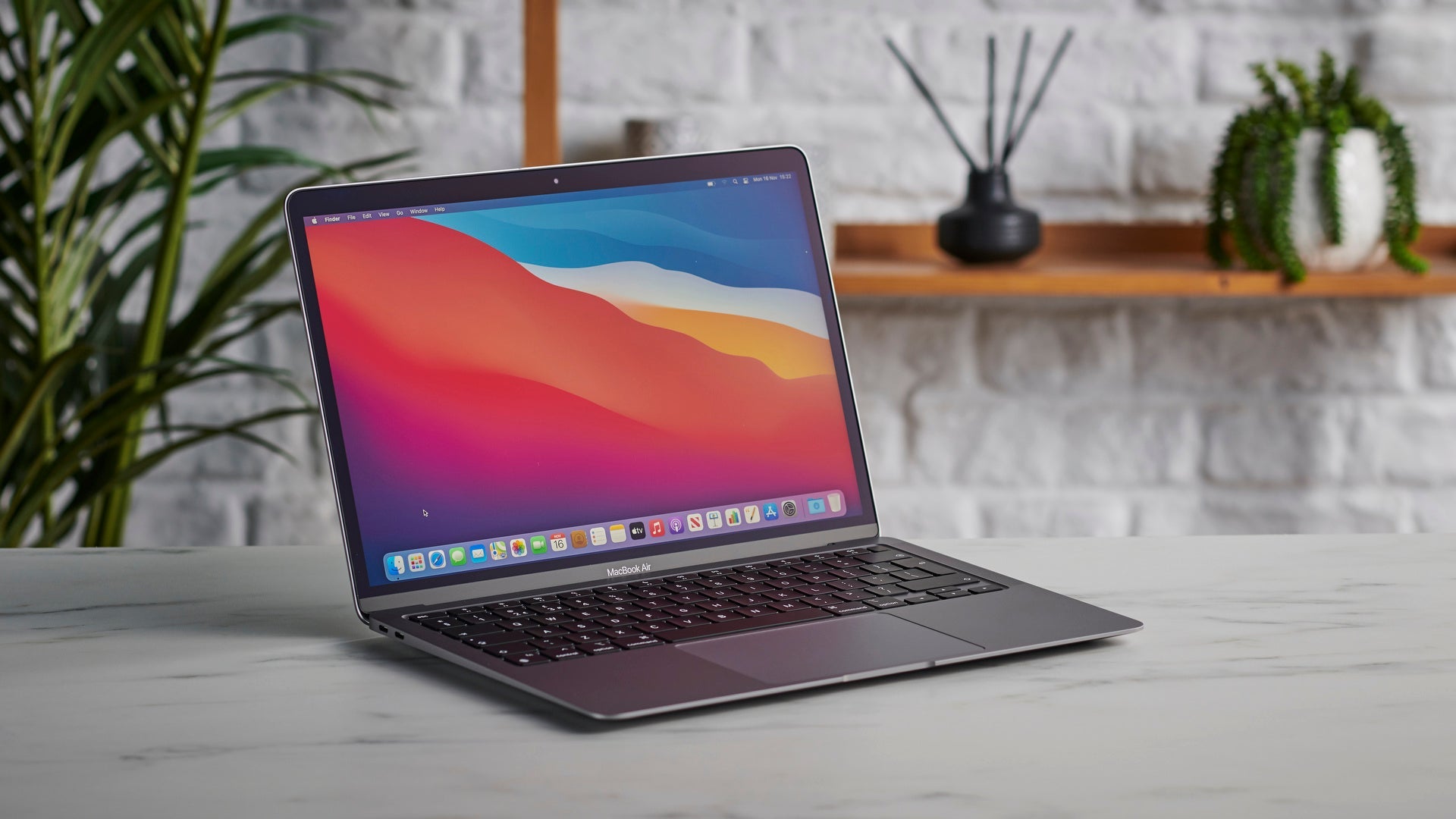 MacBook Air 2020 (13-inch) M1 8GB RAM