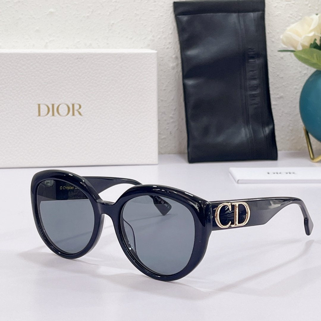 Dior 807 Sunglasses