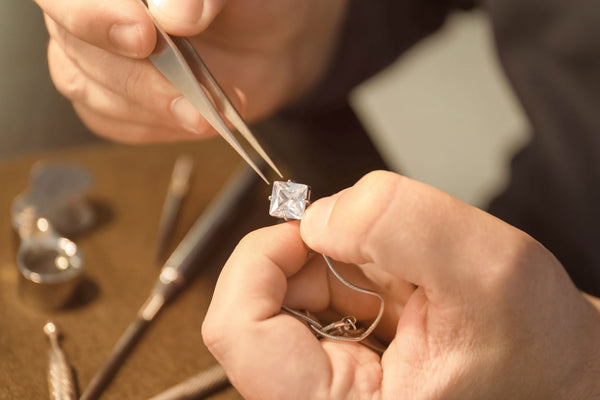 service de joaillerie - réparation de bijoux à Alma