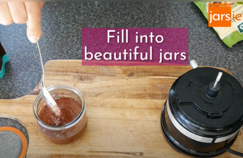 Fill into jars