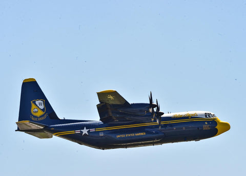 Blue angel’s C-130 Fat Albert cargo plane