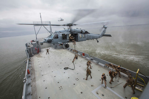 Marine Force Recon Fast Roping