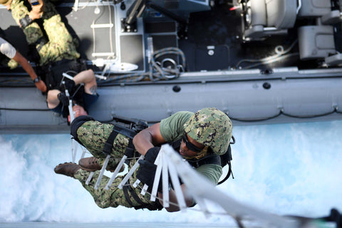 VBSS Navy crossing