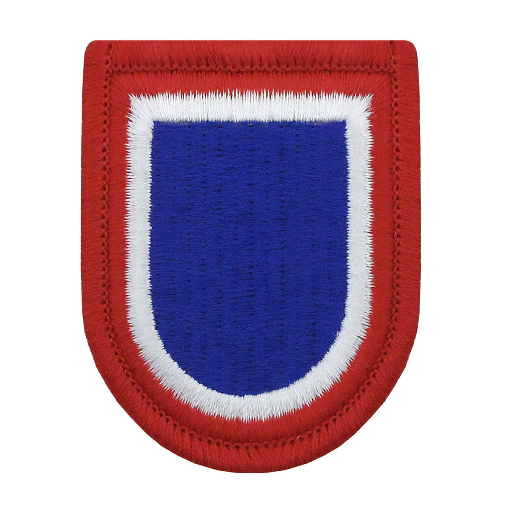 82nd Airborne Division Headquarters Beret Flash | USAMM