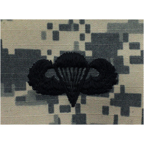 Army Parachutist Embroidered ACU Badge | USAMM