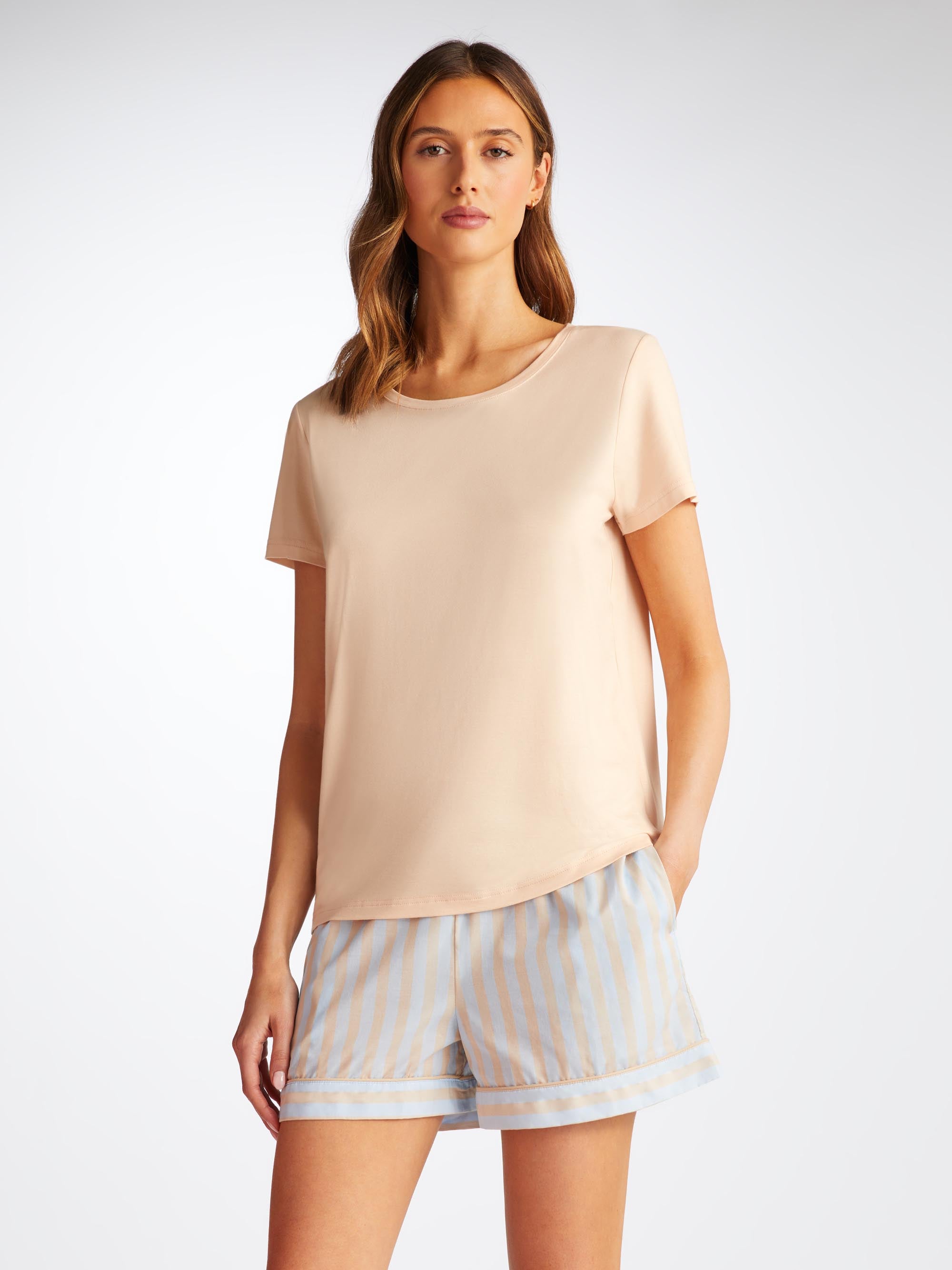 Shop Derek Rose Women's T-shirt Lara Micro Modal Stretch Cream