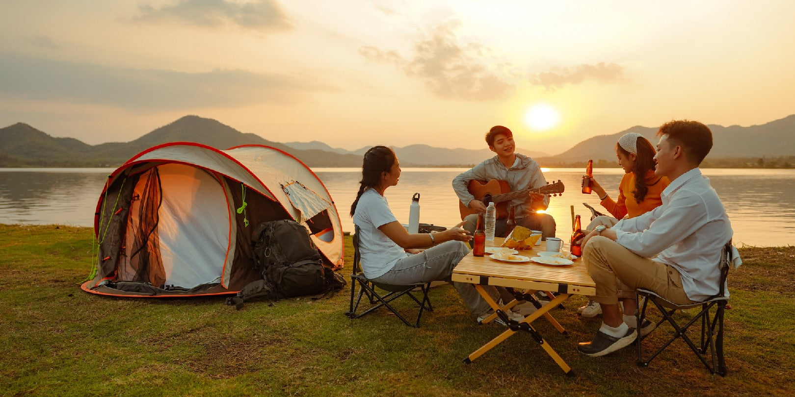 Verbinden Sie sich mit der Wildnis: Begeben Sie sich auf einen Campingausflug