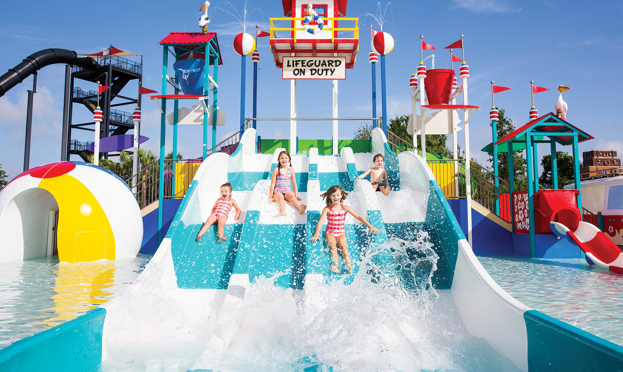 Plongez dans des vagues de plaisir : une journée au parc aquatique