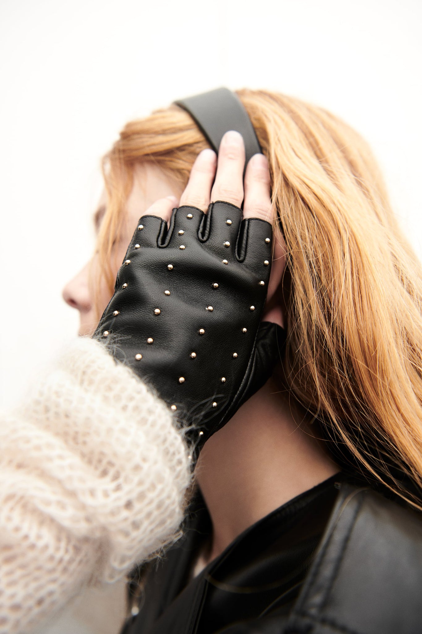 Functional Yet Fashionable: Gloves, Scarves, and More