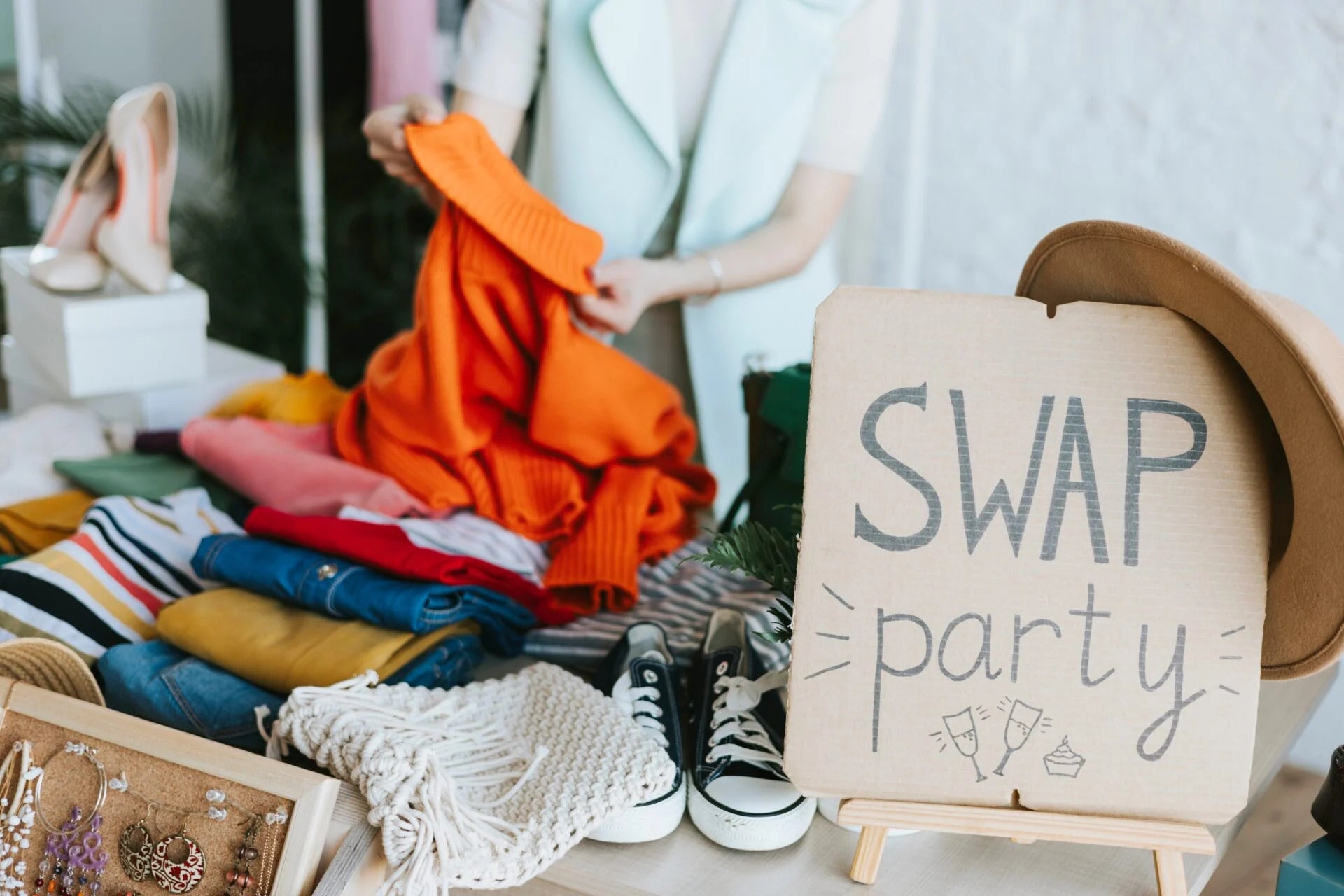 Organize a Swap Party