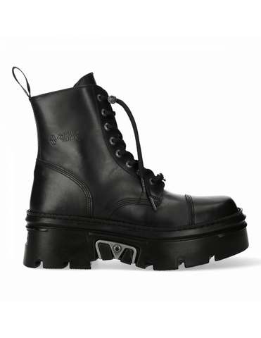 Unisex Black Leather Gothic Style Ankle Boots.