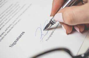 Can A Husband Witness A Wife’s Signature