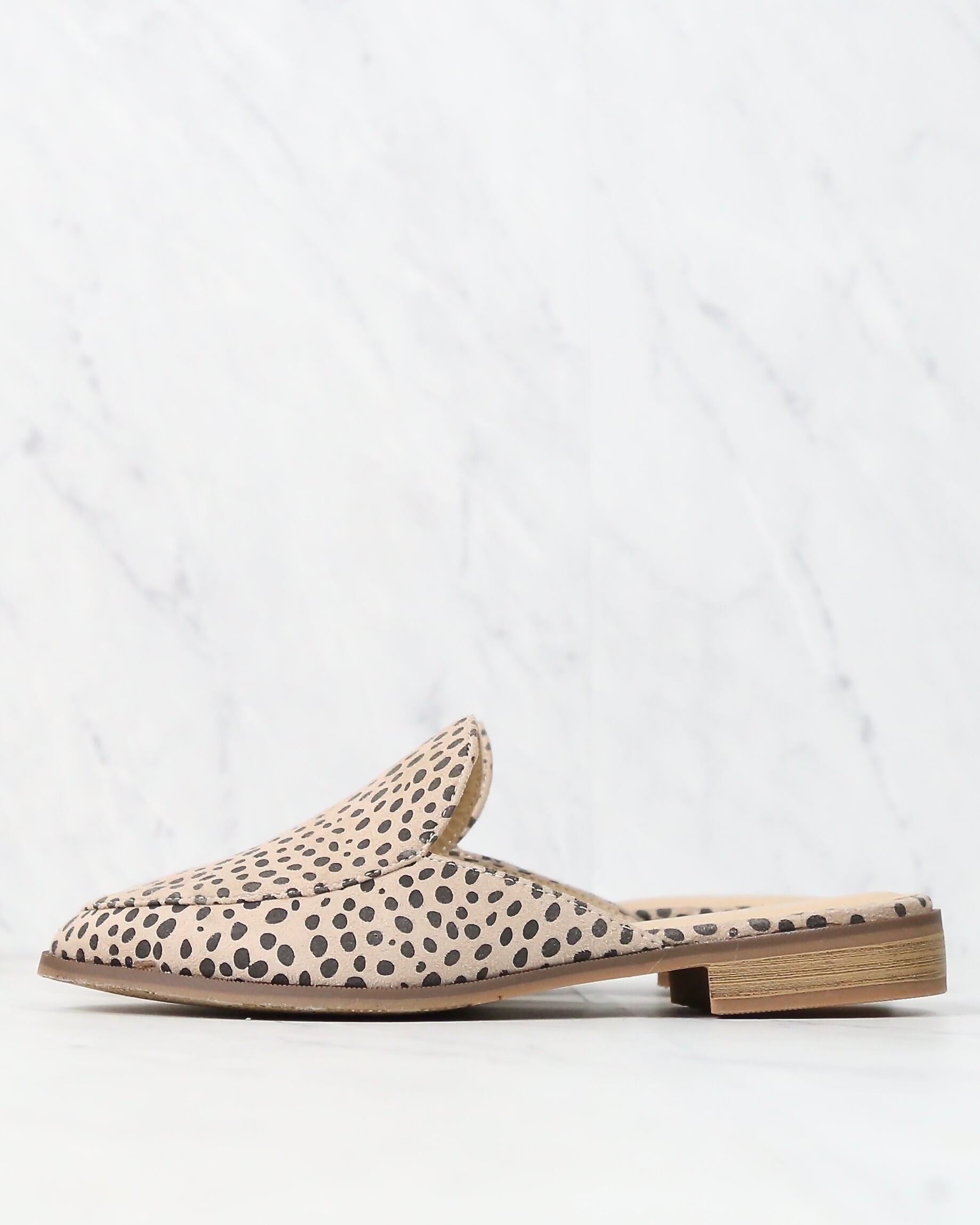 chinese laundry leopard flats