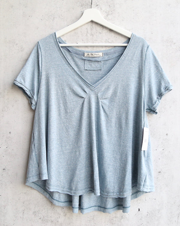 Free People All You Need Ruched V-Neck Tee - Ocean Blue Shade Green – Shop  Hearts