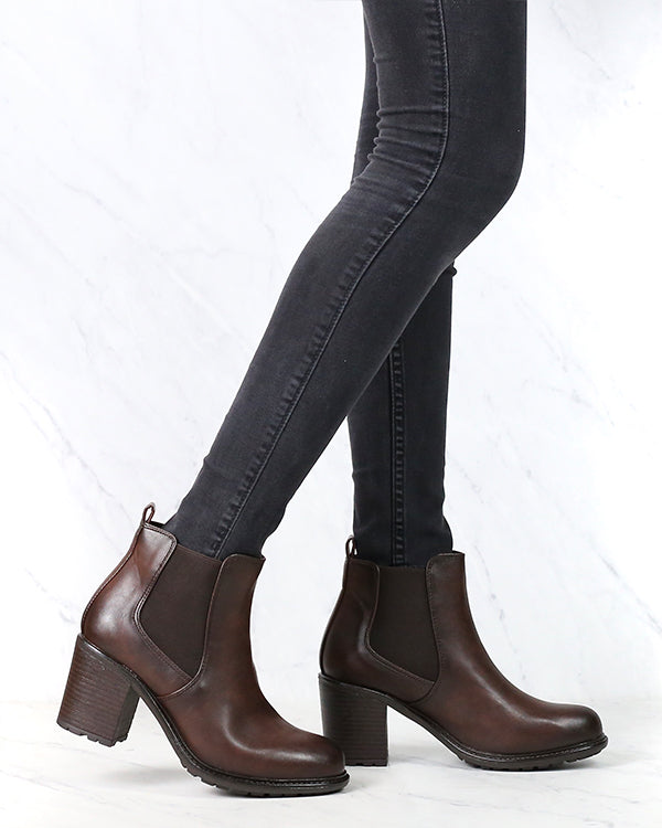 vegan leather chelsea boots