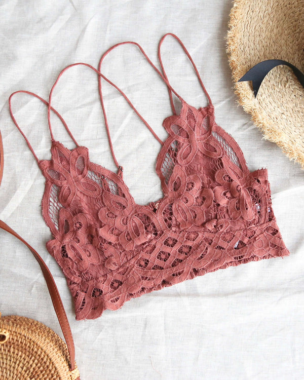 Free People Intimately Miss Dazie Coral Pink Crochet Lace Bralette Size XS