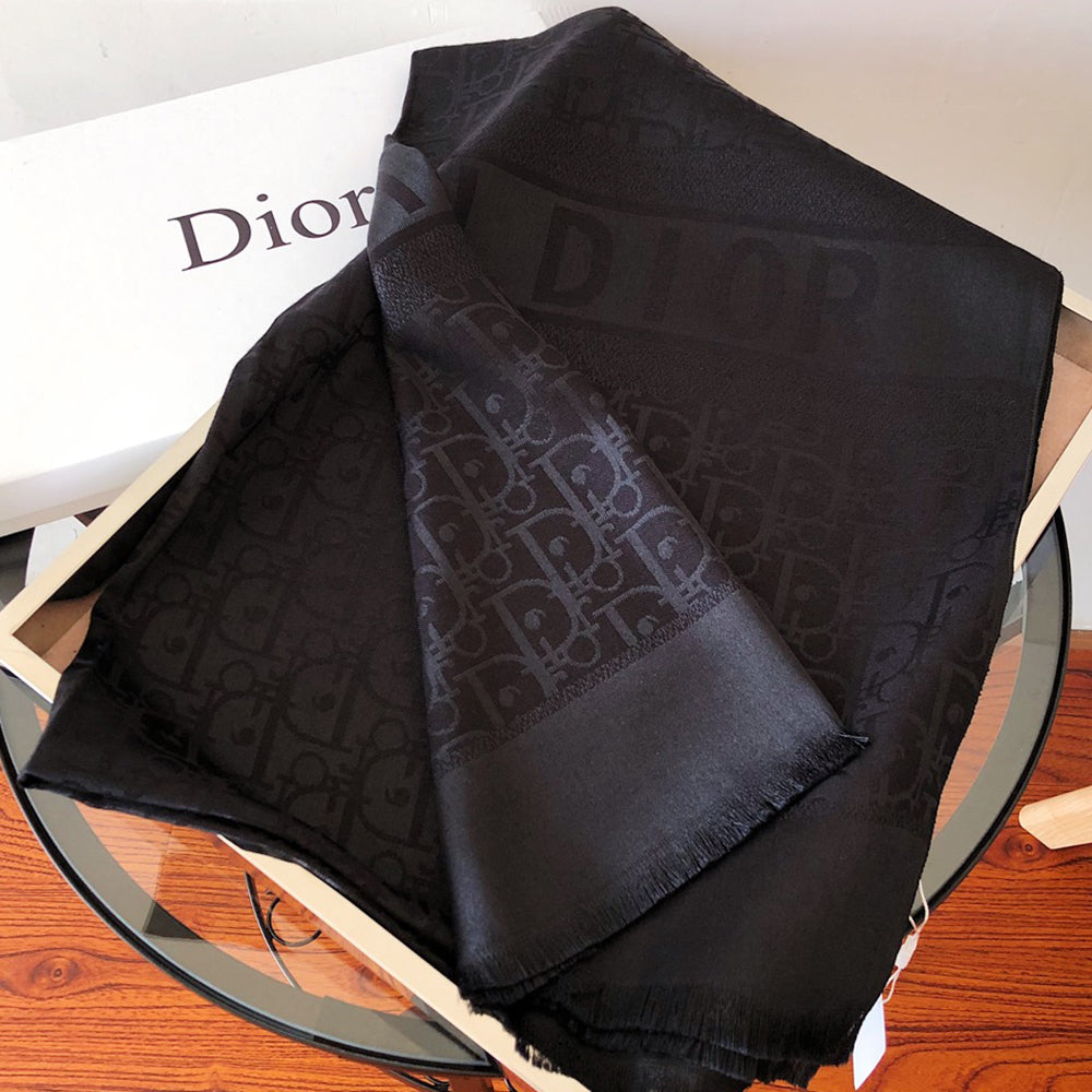 Christian Dior Letter Knitted Logo Women's Tassel Shawl Scar