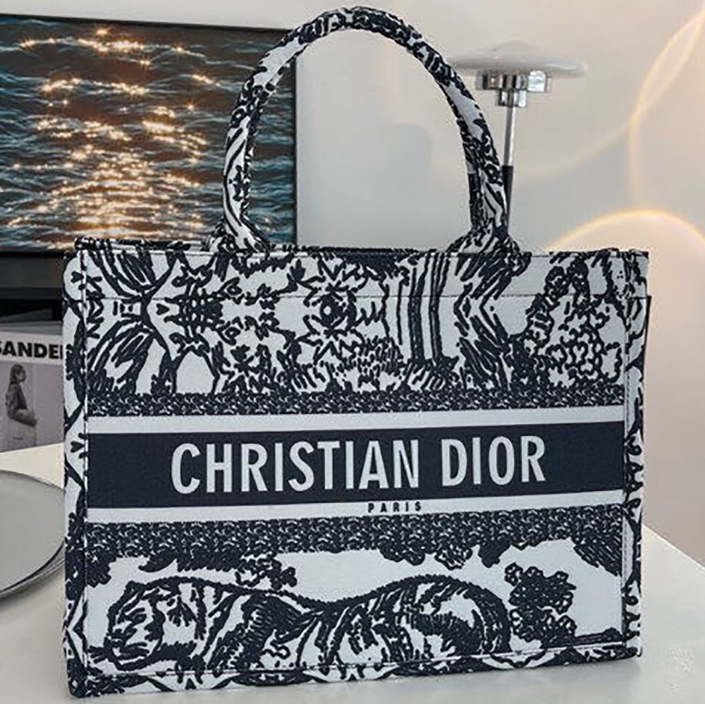 Christian Dior animal embroidery design ladies shopping handbag 