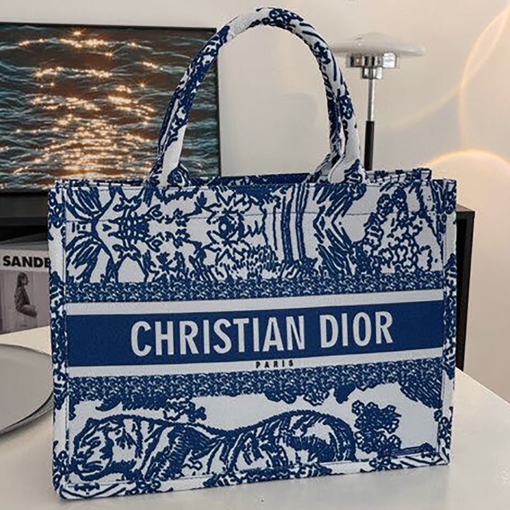 Christian Dior animal embroidery design ladies shopping handbag shoulder bag