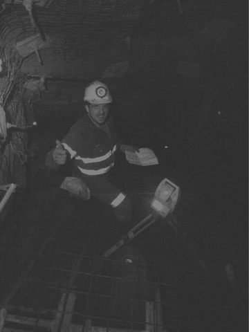 Deep Underground in an airleg slot near Kalgoorlie, WA