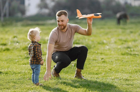 Esse avião de controle remoto é muito cabuloso 😱