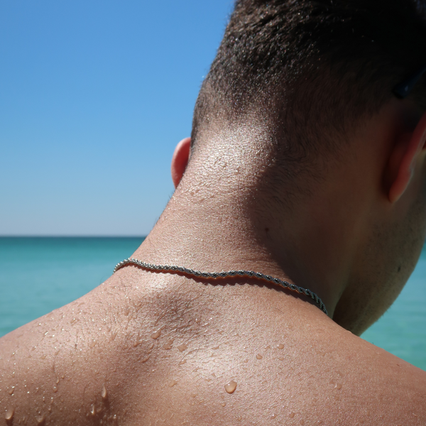 3mm silver rope chain in the ocean