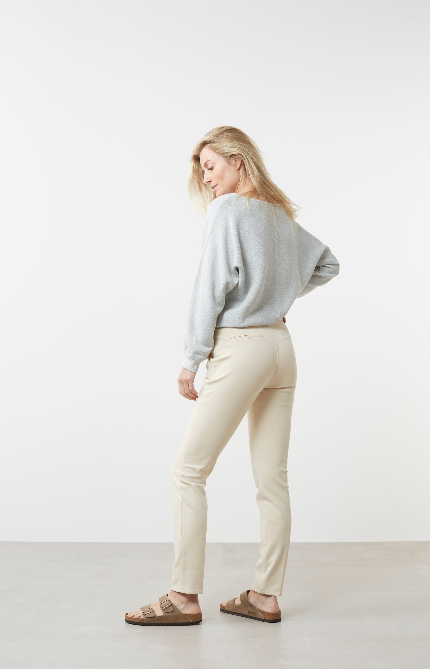 Boatneck sweater with long batwing sleeves in a relaxed fit - Type: lookbook