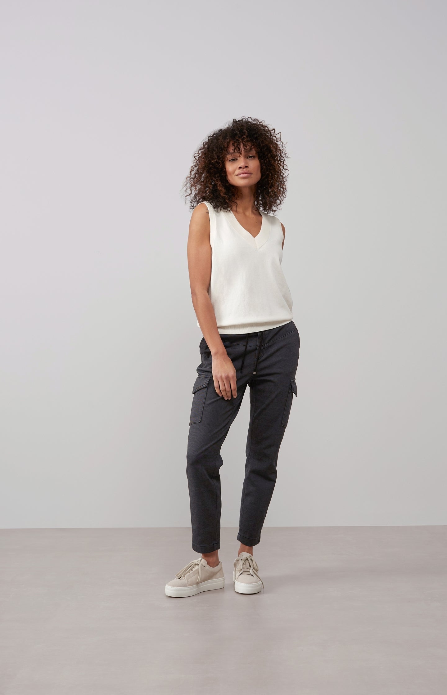 Jersey cargo trousers with drawstring and elastic waist - Type: lookbook