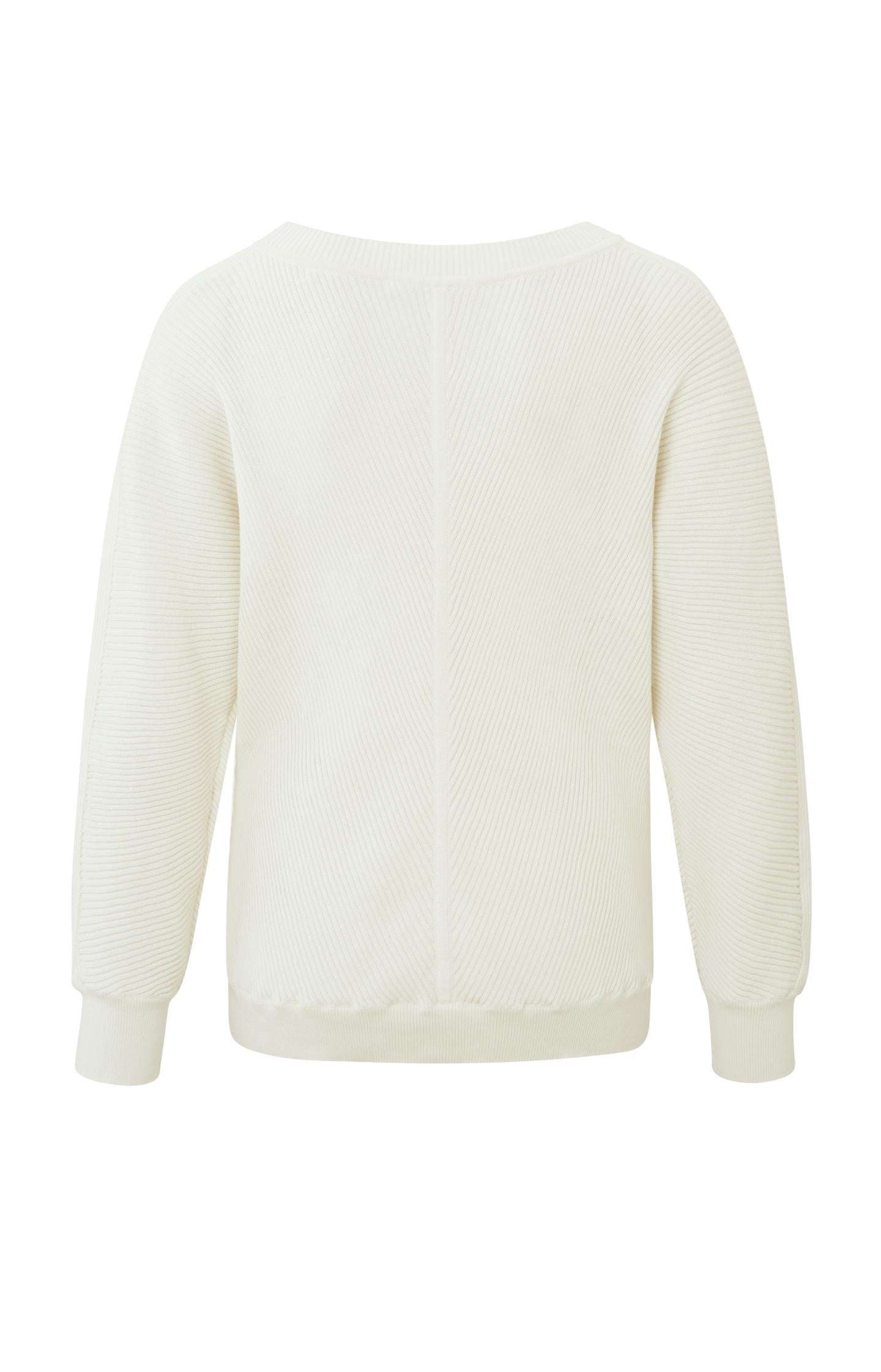 Ribbed sweater with round neck, long sleeves and seam detail