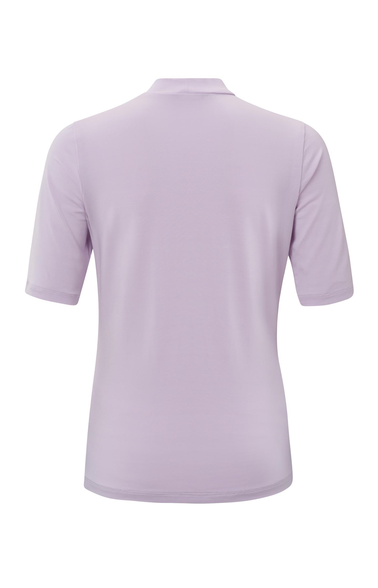 Soft T-shirt with turtleneck and short sleeve in regular fit