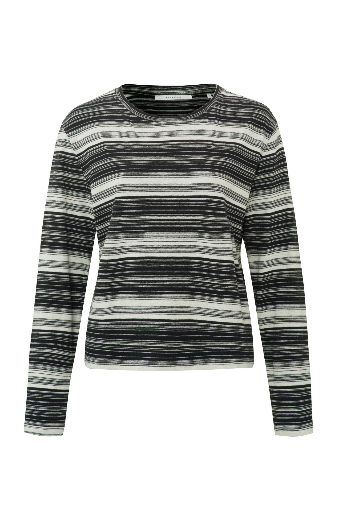 Striped top with crewneck and long sleeves in regular fit - Type: product