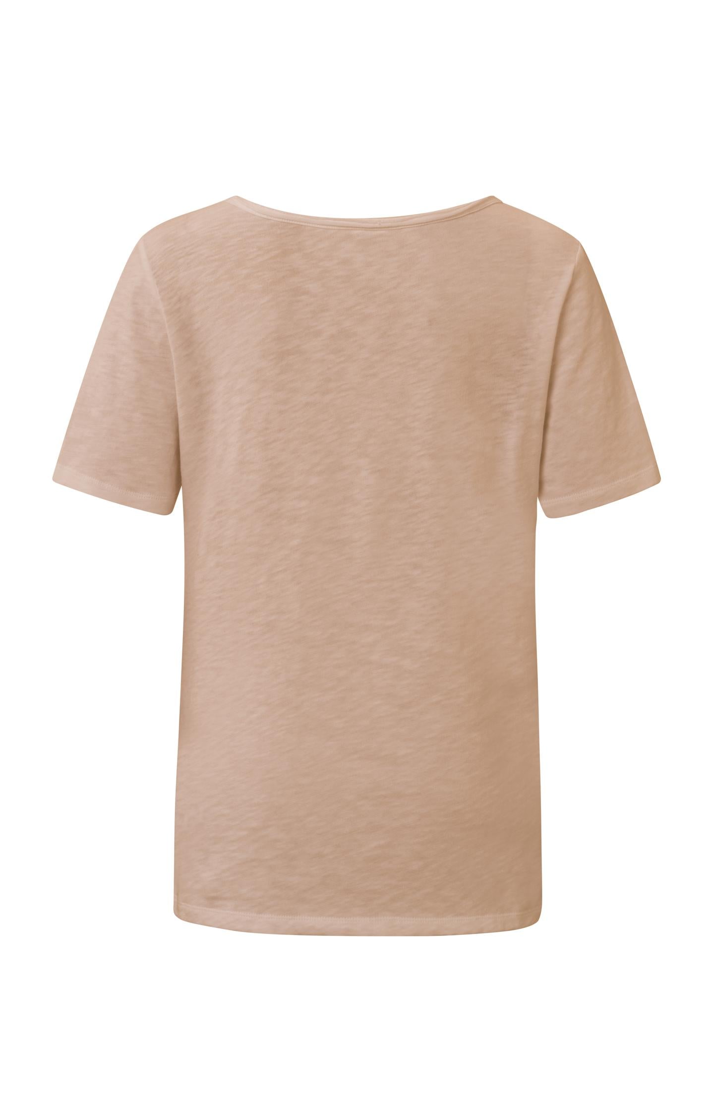 T-shirt with deep V-neck, short sleeves and frayed details