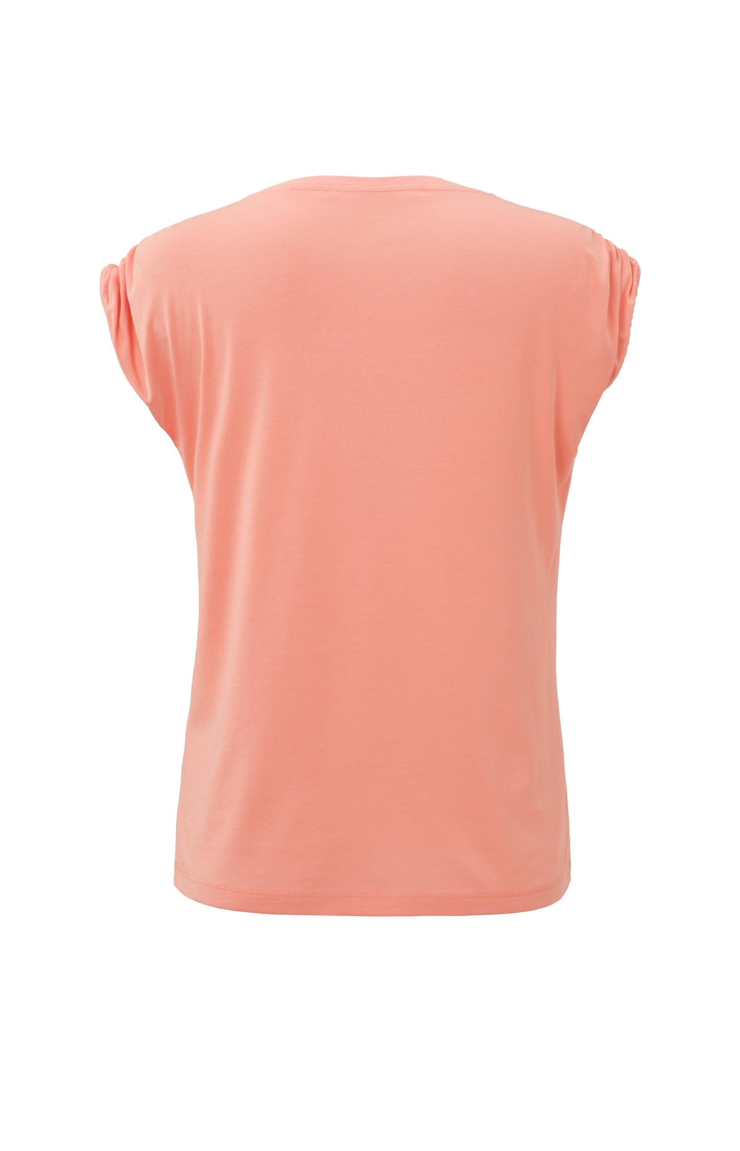 Top with boatneck, cap sleeves and shoulder details