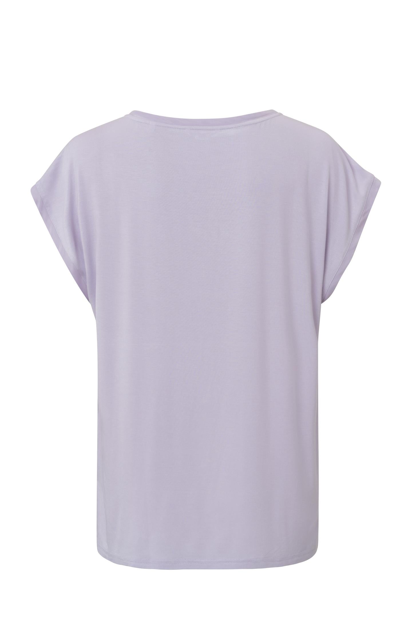 Top with round neck and cap sleeves without shoulder seams