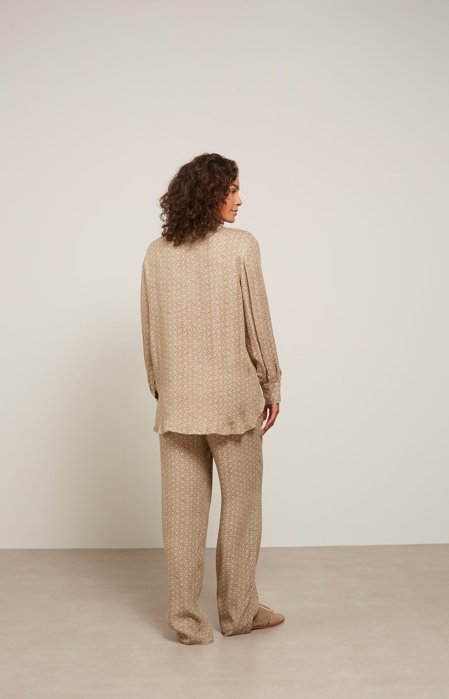 Wide leg trousers with side pockets, zip fly and print