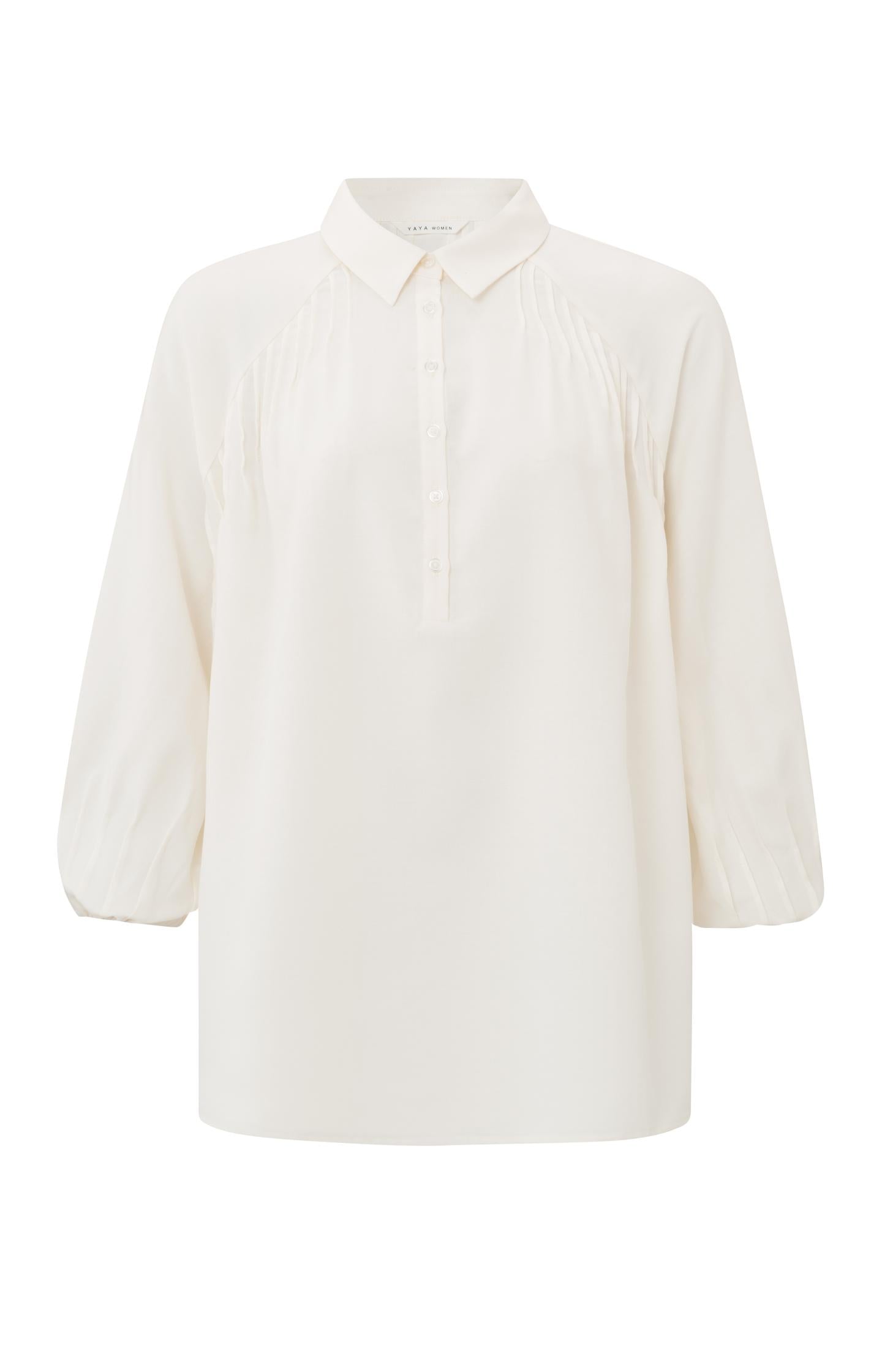 Woven top with collar, 7/8 raglan sleeves and pleated detail - Type: product