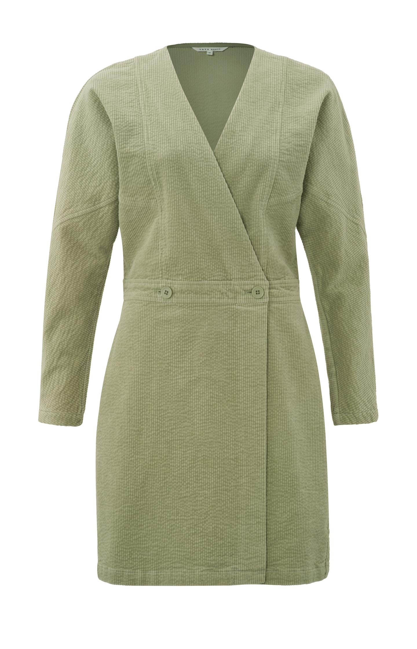Wrap dress with V-neck, long sleeves and seam details - Type: product