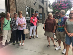 Pre-sale Lineup at Culinary Apple