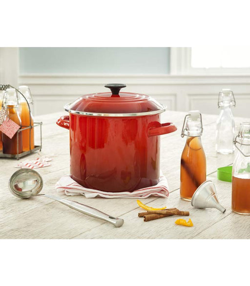 Le Creuset 9 qt Round Dutch Oven — Culinary Apple