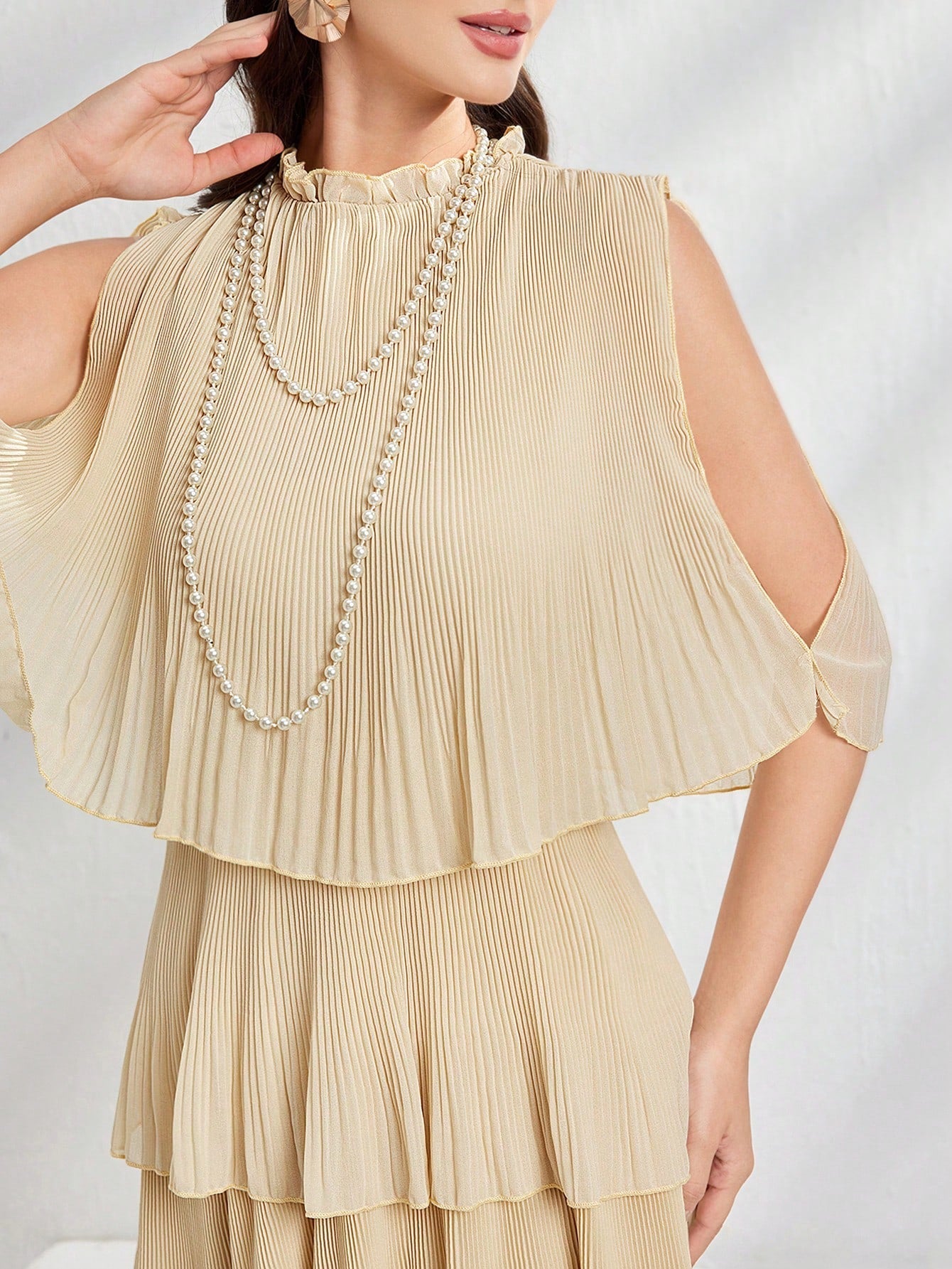 Chic Off-Shoulder Short Sleeve Dress - Timeless Solid Color Elegance