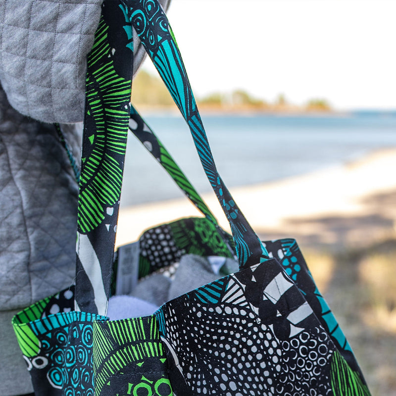 Marimekko Pieni Siirtolapuutarha Cotton Bag – Touch of Finland