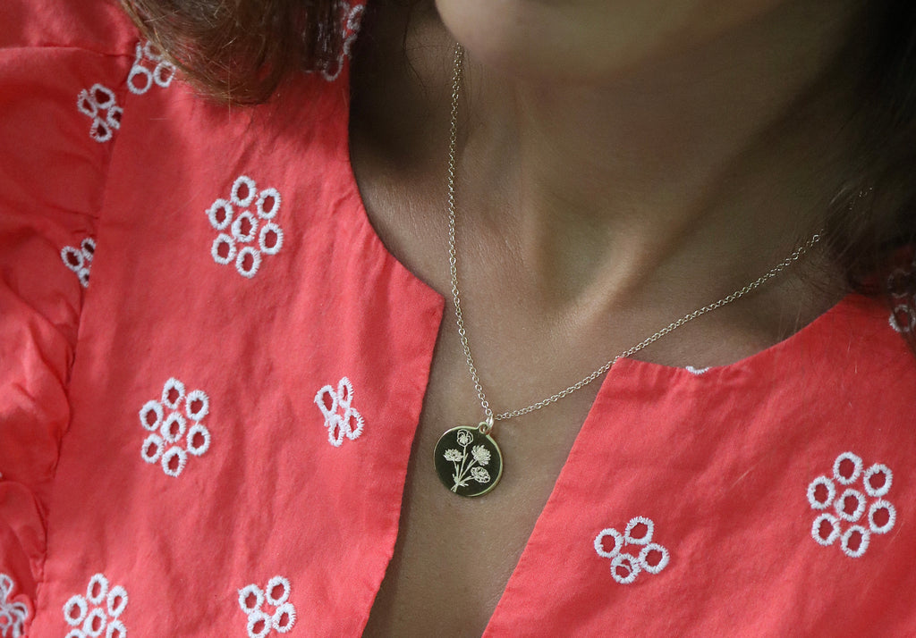 birth flower necklace