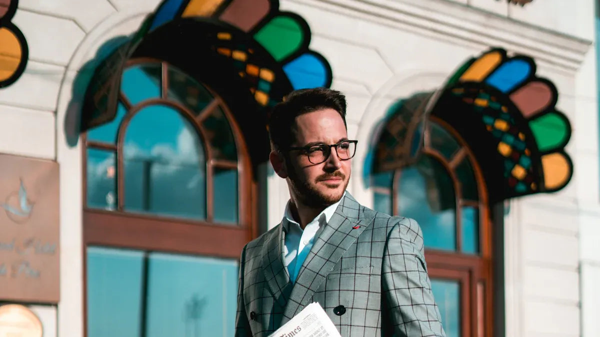 Styling Men's Plaid Suits for Weekends