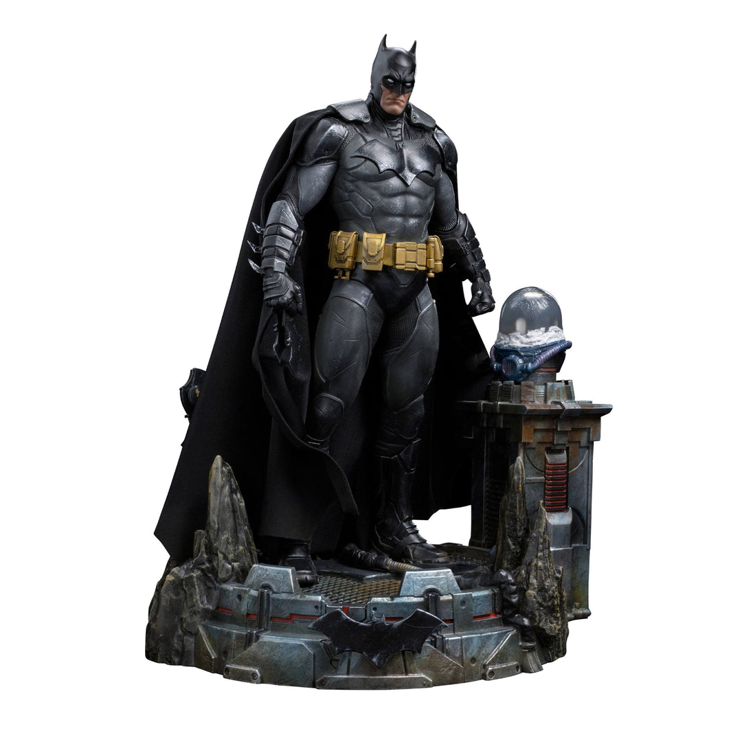 Iron Studios DC Comics Batman Unleashed Deluxe 1/10 Art Scale Statue –  Infinity Collectables
