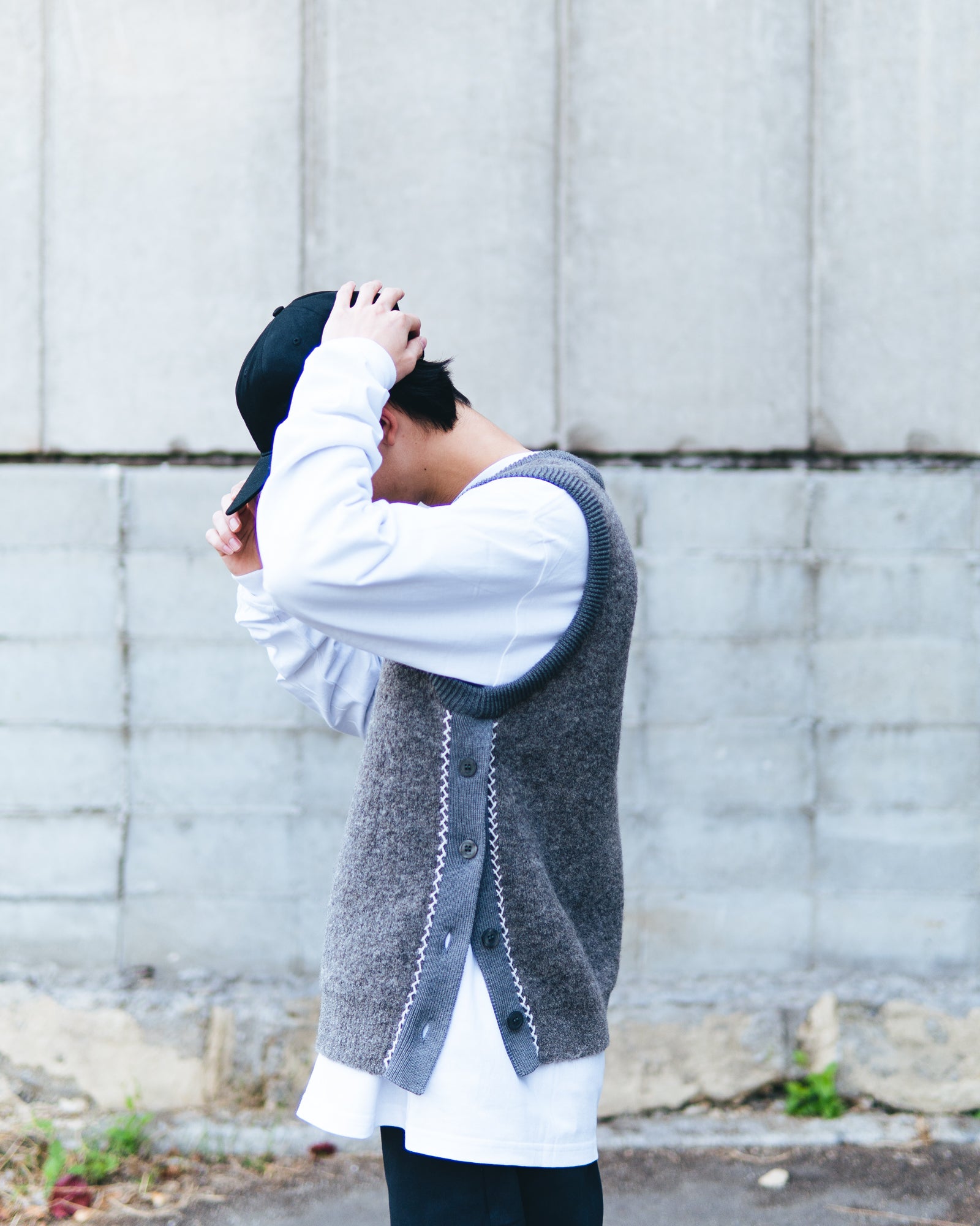 未使用 希少 美品 KAIKO MIMICRY KNIT VEST 牛柄 ニットベスト